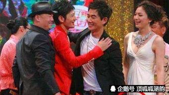 明星路上吃瓜图片